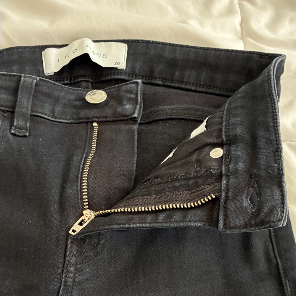 IRO Women's Fitté High-Rise Cropped Jeans in Black Size 26 - Picture 5 of 9